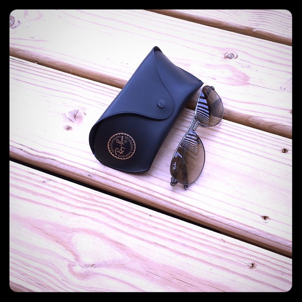 Rayban womens aviators and case